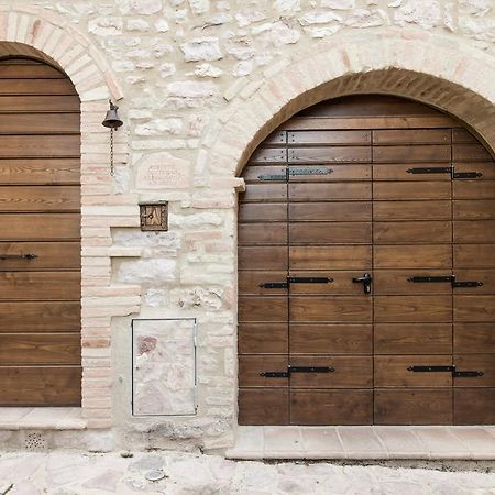 לינה וארוחת בוקר Montecchio  Domus In Castro מראה חיצוני תמונה